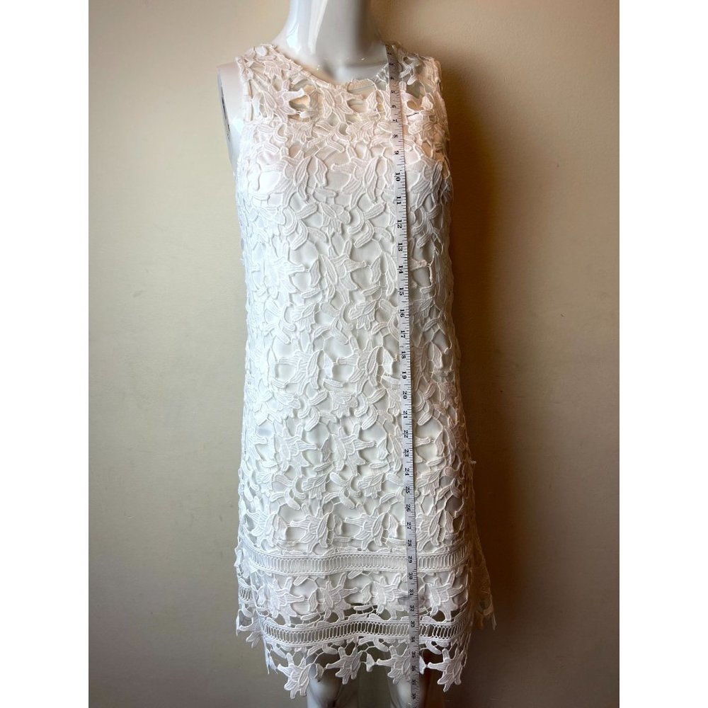 Francesca’s Women Sherrell lace Dress Sleeveless Back Keyhole White Size X Small - Picture 3 of 7